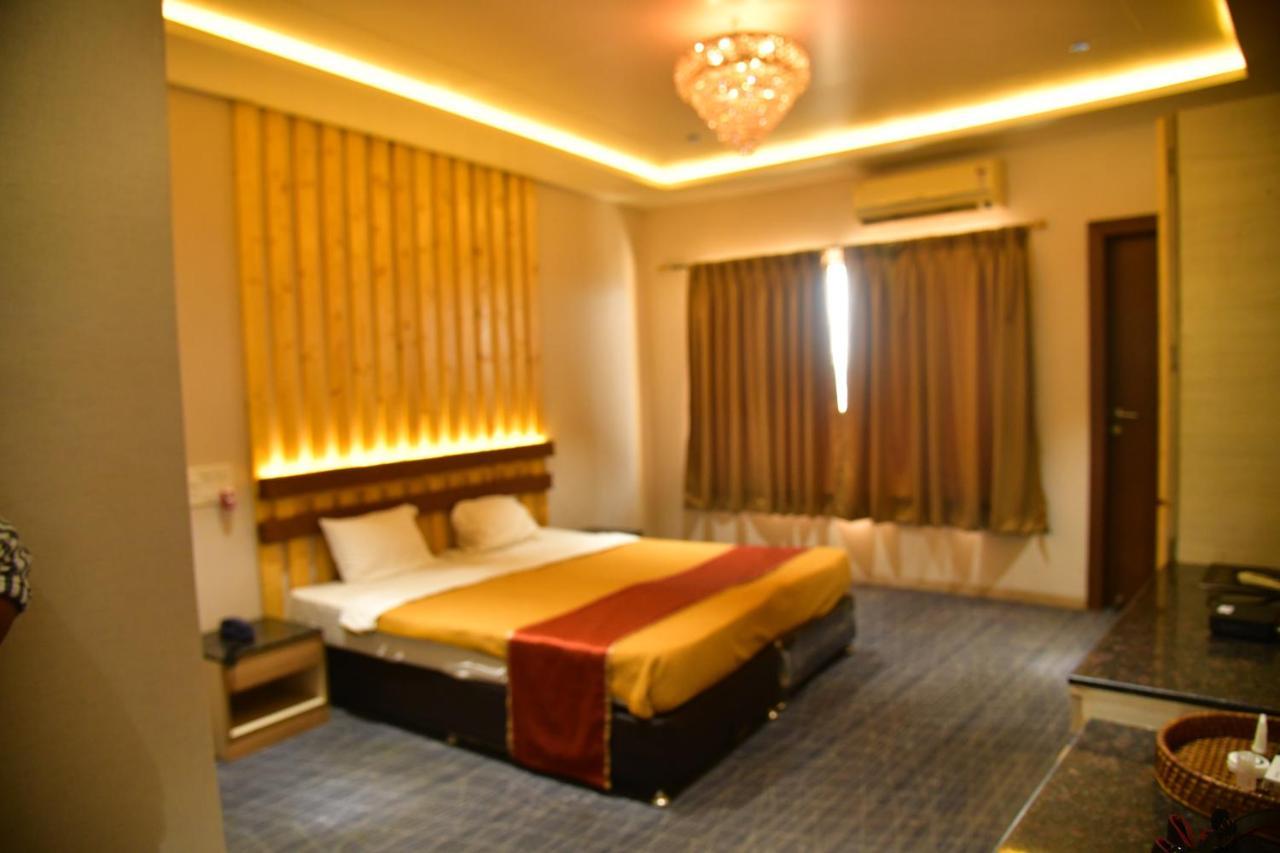 Wildernest Hilltop Resort Mangvadi المظهر الخارجي الصورة